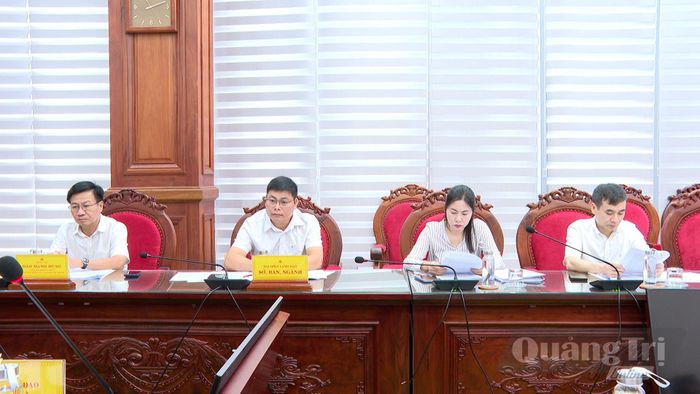 Đại biểu tham dự buổi làm việc - Ảnh: N.L