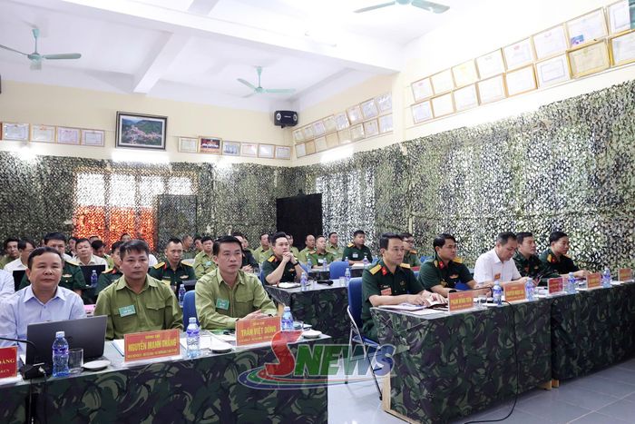 Các đại biểu dự diễn tập.