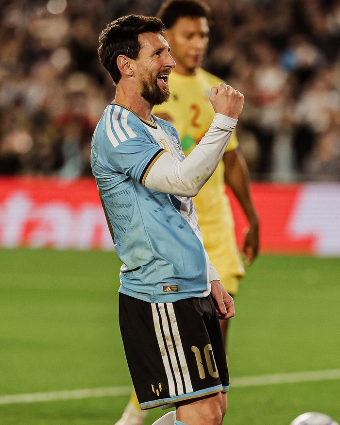Messi tỏa sáng trong chiến thắng của Argentina trước Benin. (Ảnh: AFA). 
