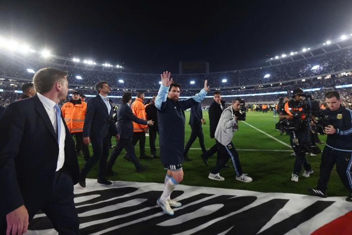 Messi chính thức khép lại sự nghiệp thi đấu quốc tế.