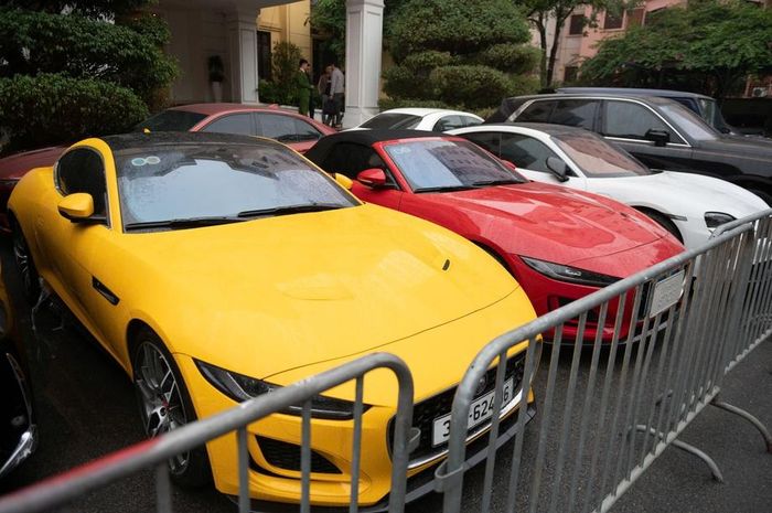 Dàn siêu xe Rolls-Royce, Lamborghini liên quan Mr Pips.
