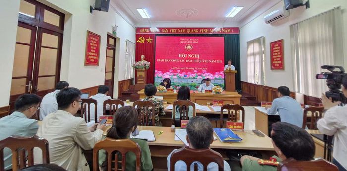Quang cảnh hội nghị.
