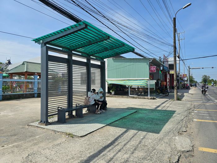Hệ thống nhà chờ hiện đại.