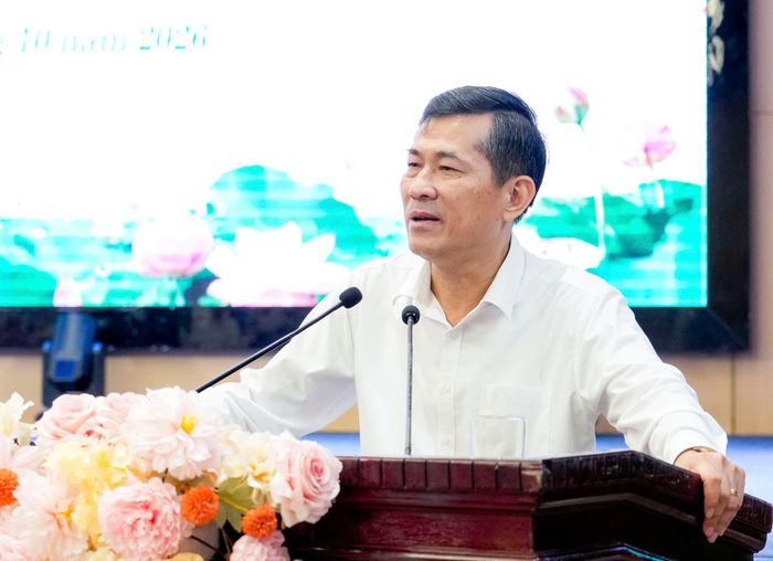 Ông Thái Văn Thành, Phó Chủ tịch UBND tỉnh Nghệ An chỉ đạo Sở Xây dựng hướng dẫn xã Quỳnh Anh làm các thủ tục để tổ chức cưỡng chế trong trường hợp các hộ dân vẫn không chấp hành.