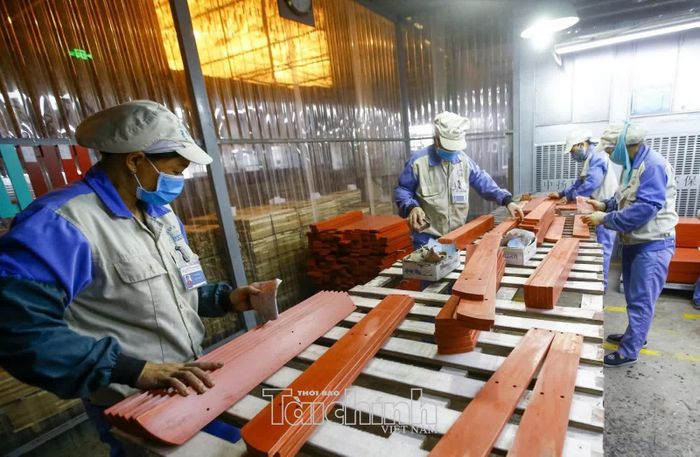 Dự thảo Luật Phát triển doanh nghiệp nhỏ và vừa đề xuất trao quyền chủ động lựa chọn chính sách, dịch vụ hỗ trợ cho doanh nghiệp. Ảnh: Đức Thanh