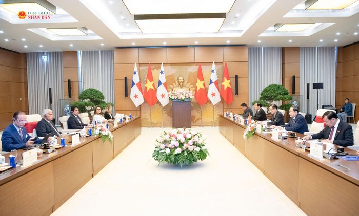 Chủ tịch Quốc hội Trần Thanh Mẫn hội kiến Tổng thống Cộng hòa Panama José Raúl Mulino