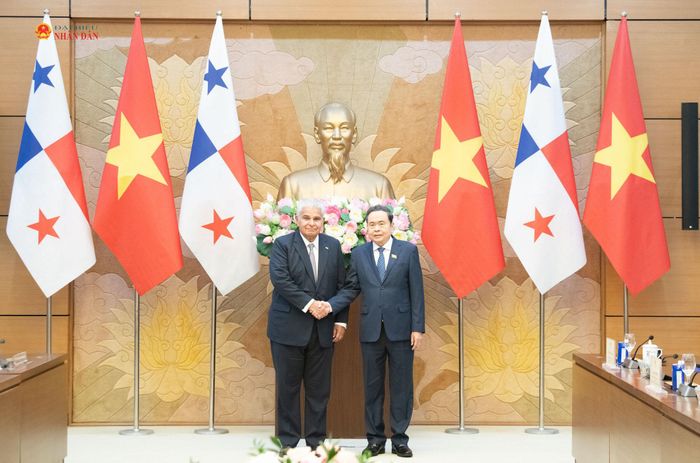 Chủ tịch Quốc hội Trần Thanh Mẫn và Tổng thống Cộng hòa Panama José Raúl Mulino tại hội kiến