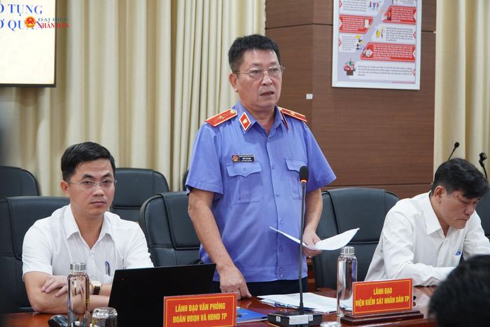 Phó Viện trưởng Viện Kiểm sát nhân dân thành phố Đà Nẵng Ngô Thọ Nam phát biểu tại hội nghị. Ảnh: Tấn Tài