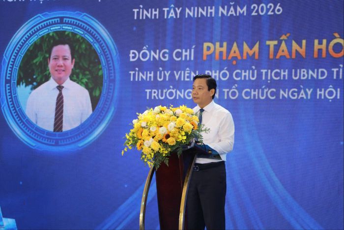 Phó Chủ tịch UBND tỉnh Tây Ninh Phạm Tấn Hòa phát biểu