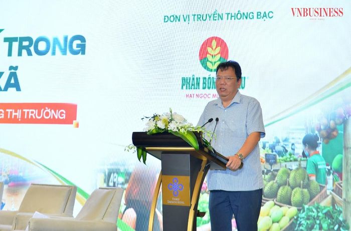 Ông Ngô Xuân Nam, Phó Giám đốc Văn phòng SPS Việt Nam phát biểu tại diễn đàn.