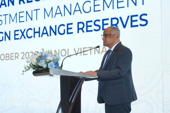 Ông Shantanu Chakraborty, Giám đốc Quốc gia ADB tại Việt Nam phát biểu tại Diễn đàn