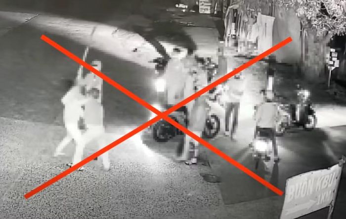 Hai nhóm học sinh trên địa bàn xã Hoà Phú dùng hung khí nguy hiểm đánh nhau trong đêm.