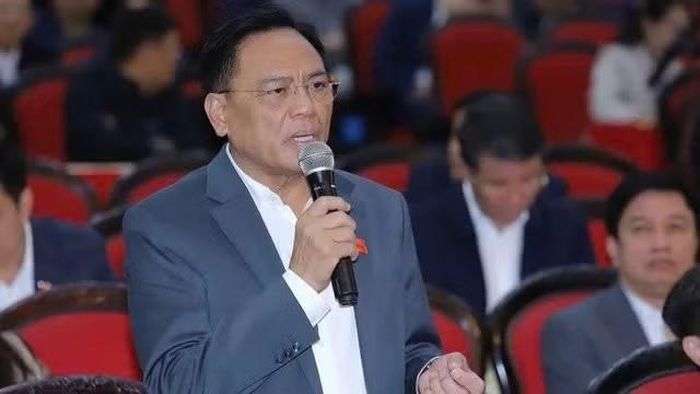 Bị can Cao Tiến Đoan (tức "Bầu" Đoan), Giám đốc Công ty Đông Á.