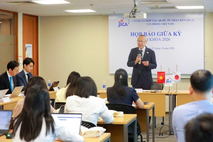  Theo ông Kobayashi Yosuke, Trưởng đại diện JICA Việt Nam, cơ quan này xây dựng gói hỗ trợ mô hình tăng trưởng mới của Việt Nam gồm bốn trụ cột có tính bổ trợ lẫn nhau. 