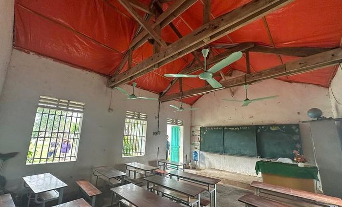 Cơ sở vật chất ở điểm lẻ Tiến Sơn không còn đảm bảo cho việc dạy và học.
