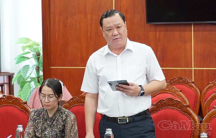 Giám đốc Sở Tài chính Huỳnh Công Quân thông tin về tình hình các dự án FDI trên địa bàn tỉnh.