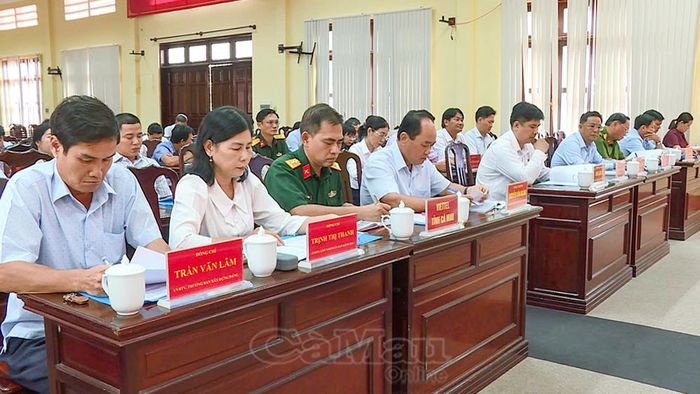 Các đại biểu dự hội nghị.