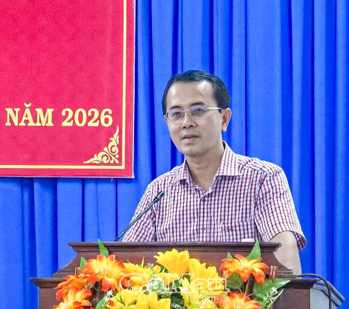  Uỷ viên Uỷ ban Kiểm tra Tỉnh uỷ Trịnh Thiên Tài đề nghị Đảng uỷ xã Ninh Quới giữ vững đoàn kết nội bộ, chú trọng công tác tiếp công dân, giải quyết khiếu nại.