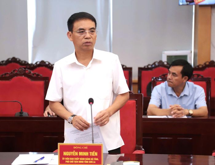 Phó Chủ tịch UBND tỉnh Sơn La Nguyễn Minh Tiến  phát biểu tại Hội nghị. Ảnh: Phan Trang