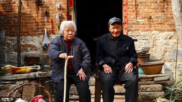 Đừng nói hết những dự định riêng về tài sản và chuyện thừa kế. Ảnh minh họa.