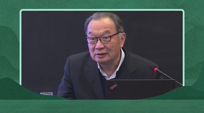 Giáo sư Kunio Nishikawa thuộc Đại học Nihon dự báo xu hướng giảm giá còn kéo dài, bất chấp sự can thiệp của chính phủ