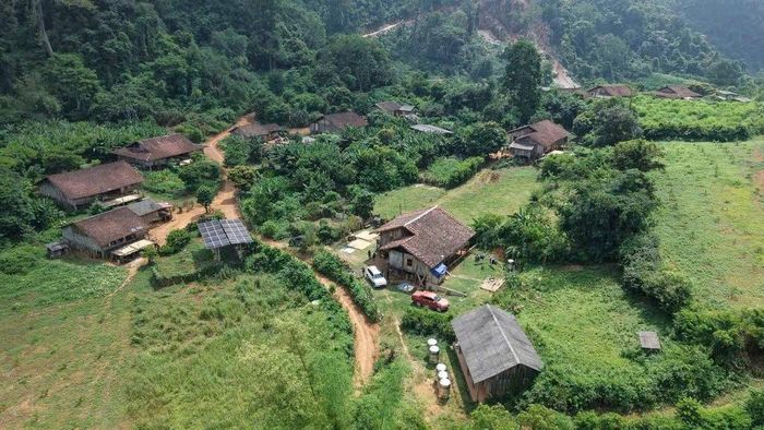 Cuộc sống người dân Lân Nóng đã thay đổi nhờ sự hỗ trợ của chính quyền. (Ảnh: Huyền Trang)