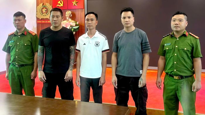 Các bị can tại cơ quan công an. (Ảnh: CACC)