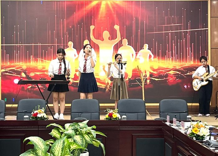 Học sinh Hà Nội thể hiện tài năng. Ảnh: Lê Nguyễn