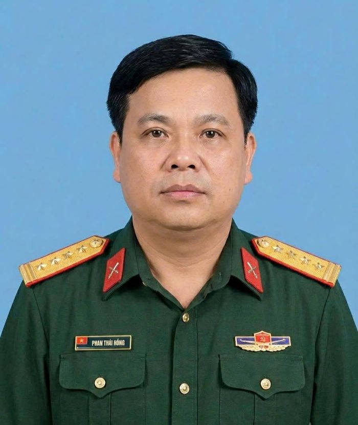 Đại tá Phan Thái Hồng, Tổng Biên tập Báo Quốc phòng Thủ đô.