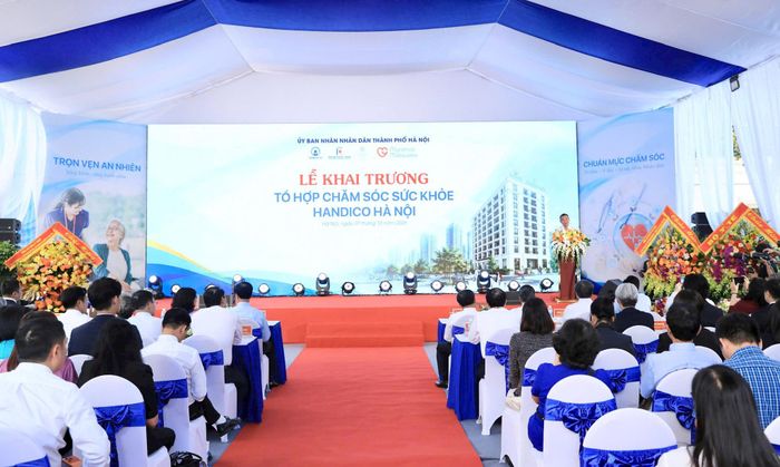 Quang cảnh buổi lễ. Ảnh: Quang Thái