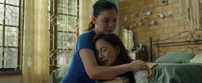 Phương cảm thấy có lỗi vì đã khiến Khánh phải ngồi tù suốt 2 năm. Ảnh VTV