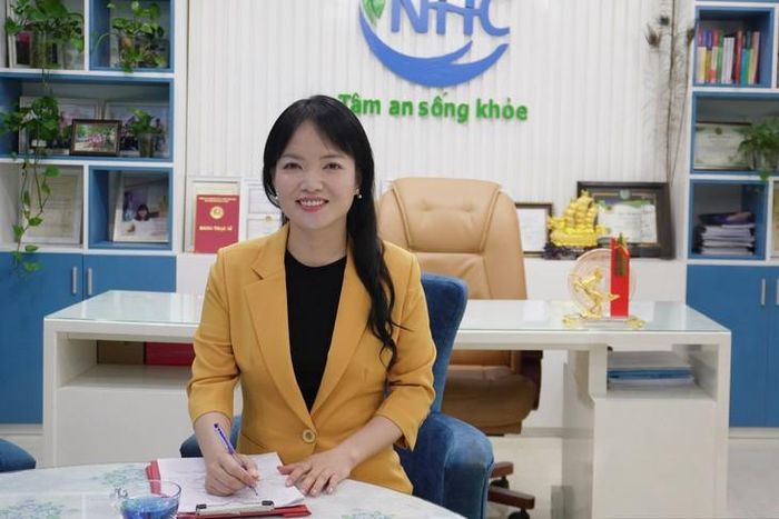 Thạc sĩ Tâm lý Cao Kim Thắm - Giám đốc Trung tâm Tâm lý và Phát triển Con người NHC Việt Nam, Chi nhánh Phan Chu Trinh. Ảnh NVCC.