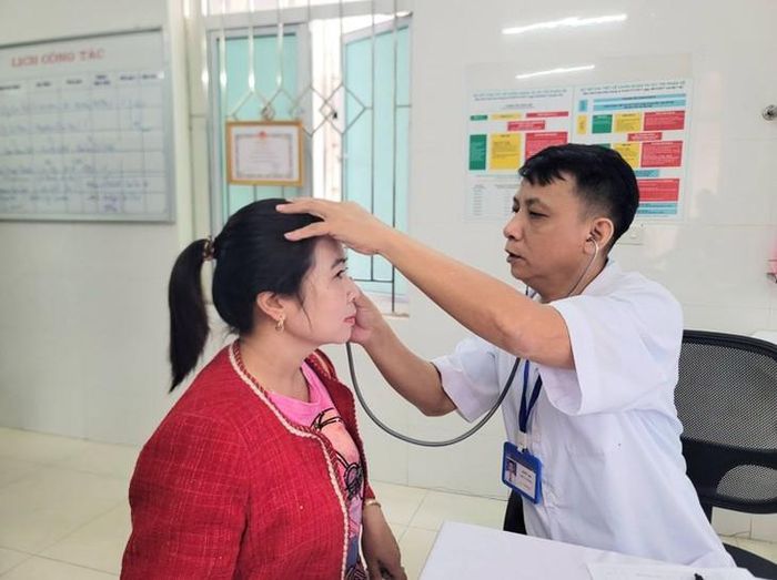 Dữ liệu sức khỏe giúp bác sĩ theo dõi người bệnh liên tục.