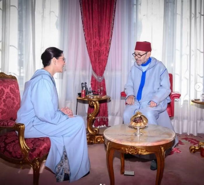  Bà El Mansouri diện kiến Quốc vương Morocco Mohammed VI 