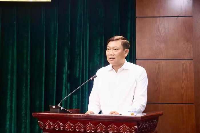 Đồng chí Đỗ Anh Tuấn, Phó Chủ tịch UBND TP Hà Nội phát biểu tại Hội nghị