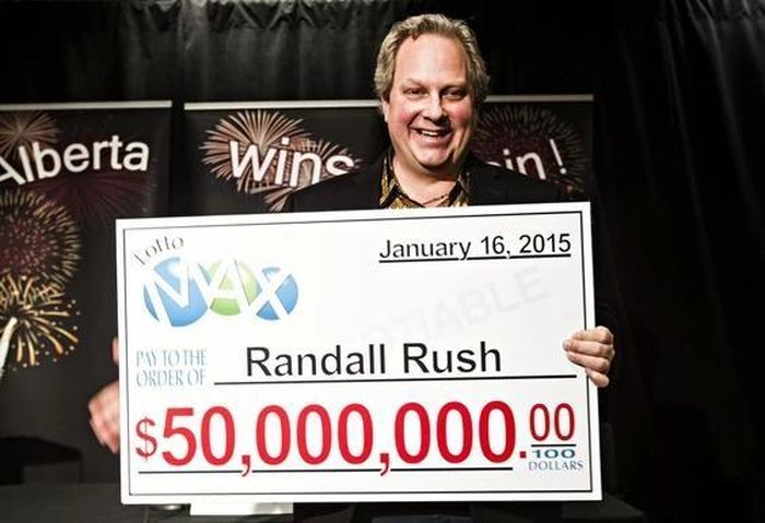  Cuốn sách dựa trên trải nghiệm có thật của Randall Rush (bút danh Randy Rush). Ảnh: Codie McLachlan. 