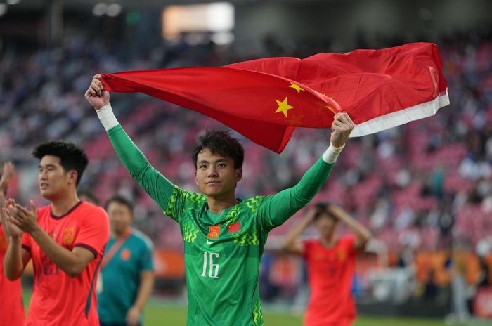U23 Trung Quốc liên tiếp tạo dấu ấn ở châu Á, trong khi ĐTQG lại trải qua FIFA Days đầy thất vọng.