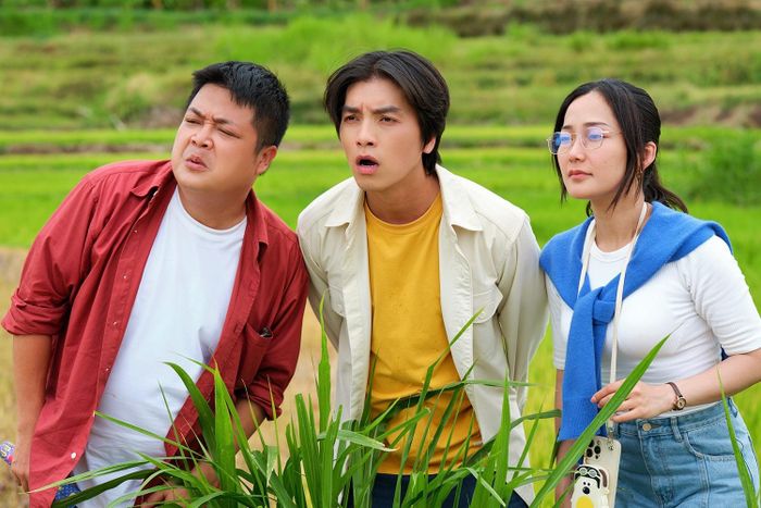  Phim Kính vạn hoa phiên bản phim điện ảnh chuyển thể, với sự góp mặt khách mời của 3 diễn viên từ bản truyền hình nổi tiếng.