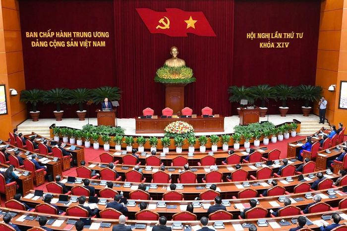 Những định hướng mới về cán bộ và nhân tài được nêu tại Hội nghị Trung ương 4 có ý nghĩa vượt ra ngoài phạm vi quản lý nhân sự. Đây là bước chuyển trong cách nhìn về con người như chủ thể sáng tạo của phát triển. Ảnh: Đăng Khoa