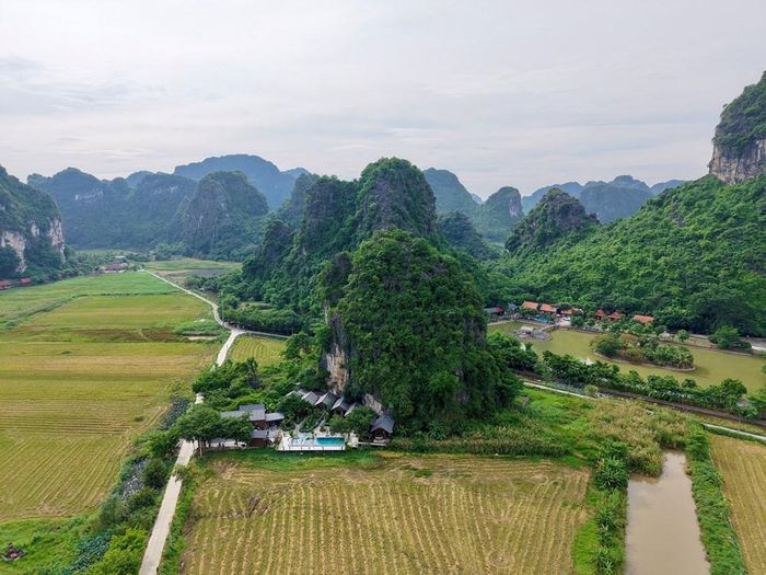 Thanh tra tỉnh Ninh Bình kiến nghị các sở, ngành, UBND các xã, phường tăng cường công tác quản lý đất đai, trật tự xây dựng, công tác kiểm tra, bảo vệ di sản để kịp thời phát hiện và xử lý vi phạm