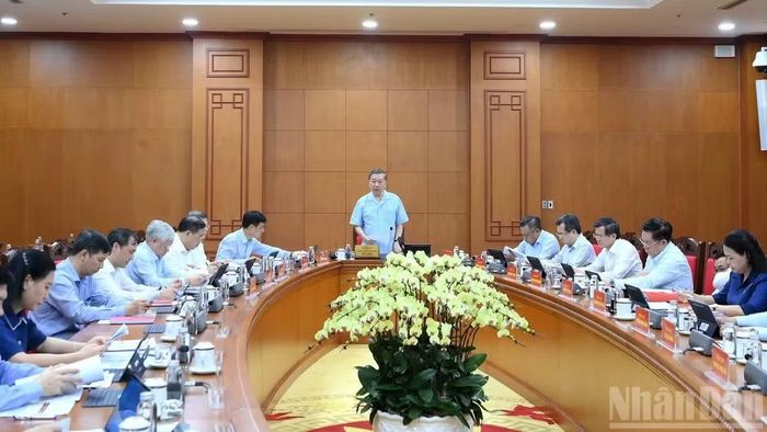 Tổng Bí thư, Chủ tịch nước Tô Lâm chủ trì cuộc làm việc với Ban Tổ chức Trung ương. (Ảnh: ĐĂNG KHOA)