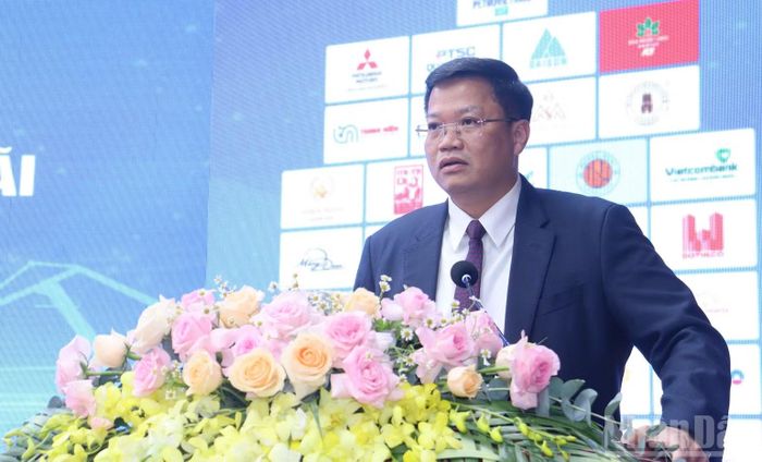 Phó Bí thư Tỉnh ủy, Chủ tịch Ủy ban nhân dân tỉnh Quảng Ngãi Nguyễn Đức Tâm phát biểu chỉ đạo Đại hội. (Ảnh: HIỂN CỪ)