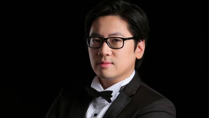 Nghệ sĩ piano Lưu Hồng Quang. (Ảnh: HBSO cung cấp)