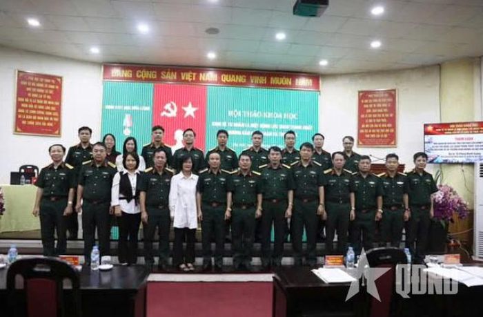  Các đại biểu tham dự hội thảo. 