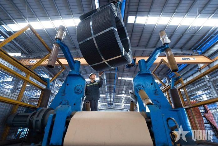 Hoạt động sản xuất cáp thép dự ứng lực của Công ty Cổ phần Tập đoàn Hòa Phát. Ảnh: NGHI TRẦN 