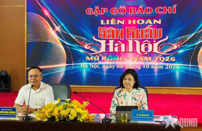 Đại diện Ban tổ chức thông tin về sự kiện.