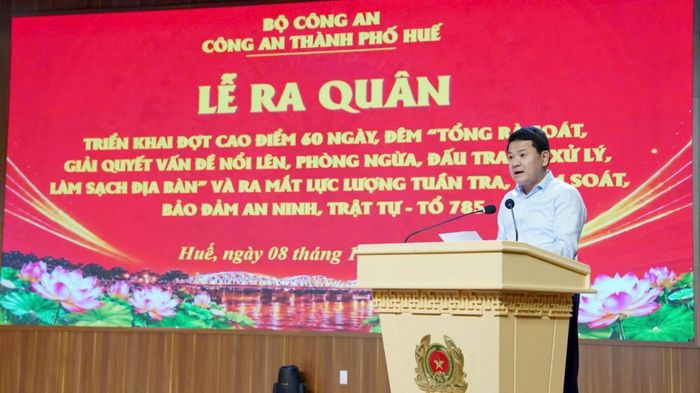 Ông Hoàng Hải Minh, Phó Chủ tịch Thường trực UBND TP Huế phát biểu tại buổi lễ.