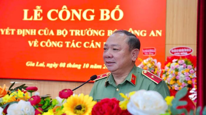 Thiếu tướng Lê Quang Nhân phát biểu tại lễ công bố
