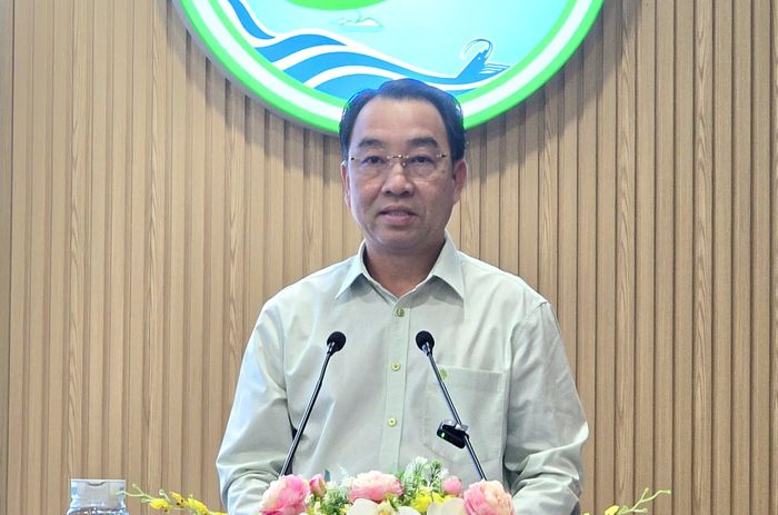  Chủ tịch UBND tỉnh Cà Mau Lữ Quang Ngời phát biểu kết luận tại buổi đối thoại 