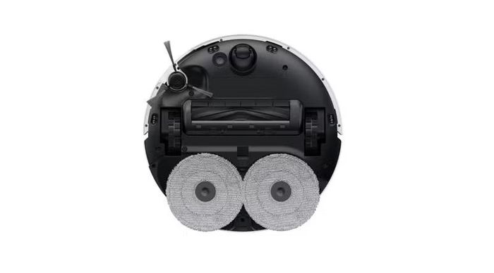 Robot còn có khả năng tự tháo mop khi gặp thảm, quay về trạm để bảo dưỡng tự động, phù hợp gia đình có nhiều loại sàn và nội thất phức tạp.